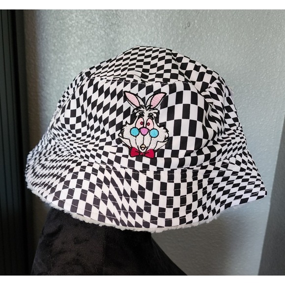 Disney Accessories - Disney Store Alice in Wonderland White Rabbit ( Nivins ) Adult Bucket Hat NWT